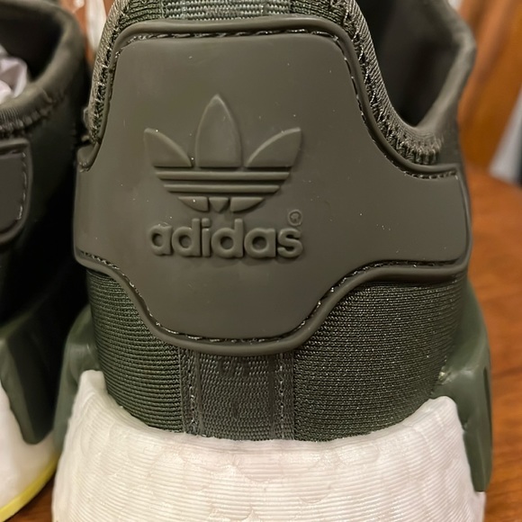 Adidas NMD_R1 Boost NMD R1 Shoes Sneakers new green CQ2414 Men’s Sizes - Picture 10 of 15